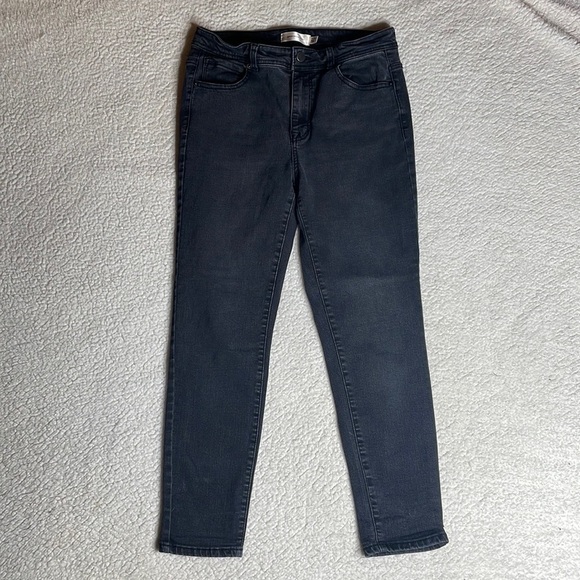 Never Dream Alone Jeans Stretchy Comfy Size  11 / 30 - Picture 9 of 9